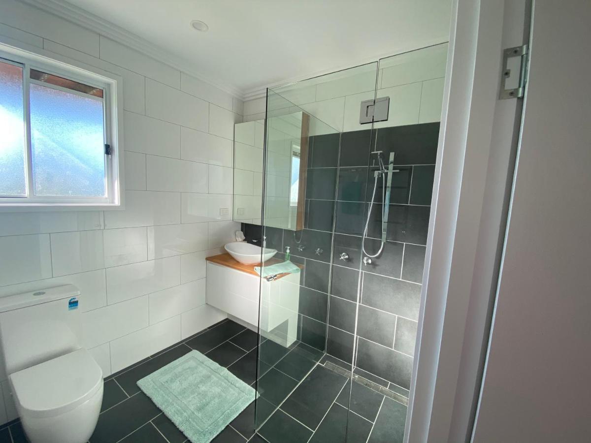 Ark Accommodation กลาสเฮาส์ เมาน์เทน ภายนอก รูปภาพ